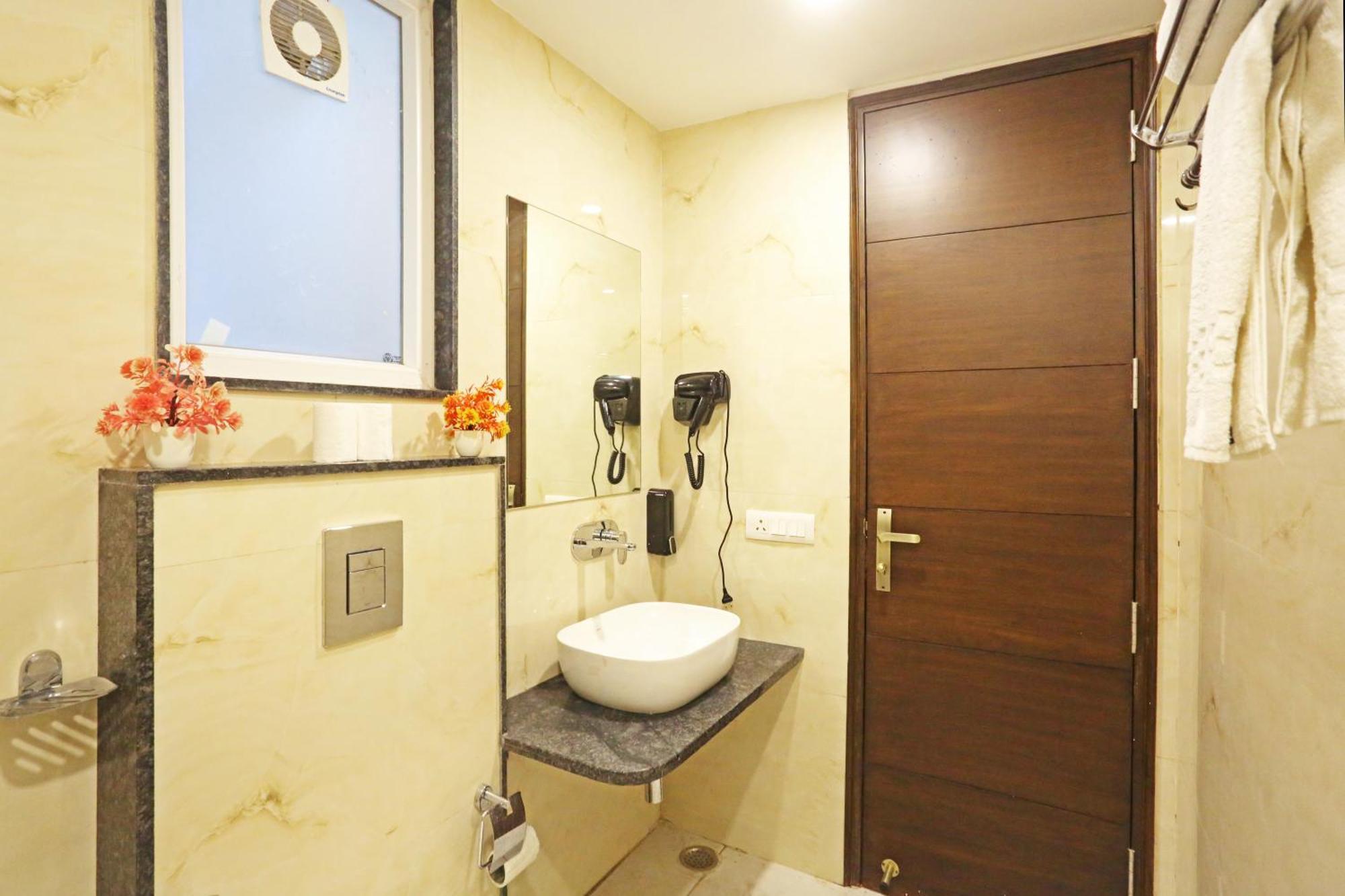Frankstay By Hotel Mayfair Newly Built - 뉴델리 외부 사진